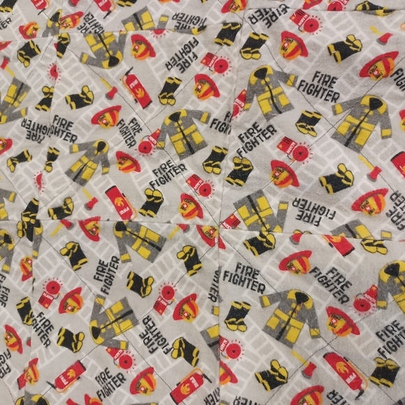 Handmade Reversible Quilted Rag Patchwork Blanket Bedding Play Mat Firetrucks - Picture 8 of 8